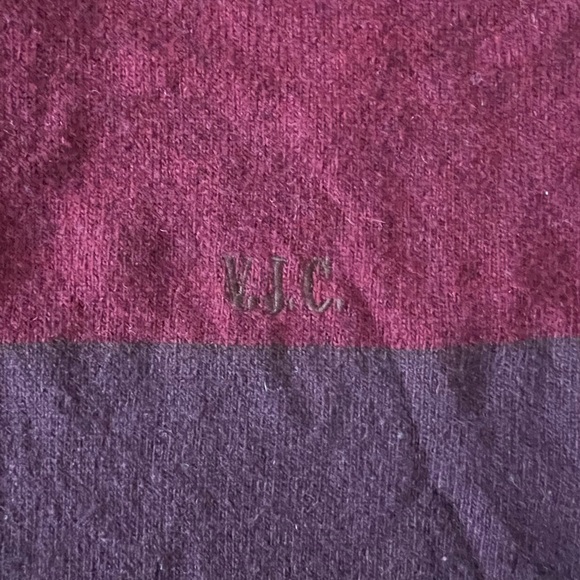 VERSACE vintage maroon wool sweater - Picture 9 of 10